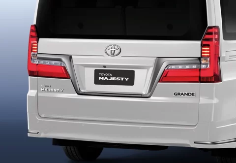 Toyota Khonkaen Majesty_Exterior_03