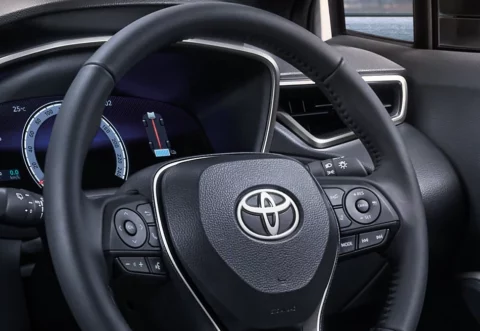 Toyota Khonkaen Corolla Cross_Interior_03